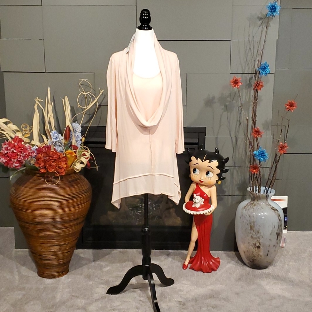 NWT Coco Bianco Sweater